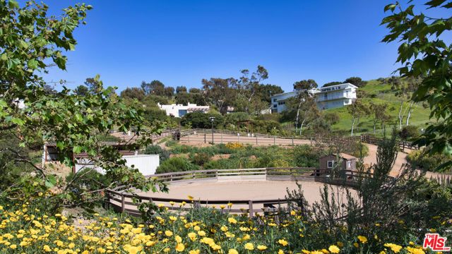 5900 Bonsall Drive, Malibu, CA 90265