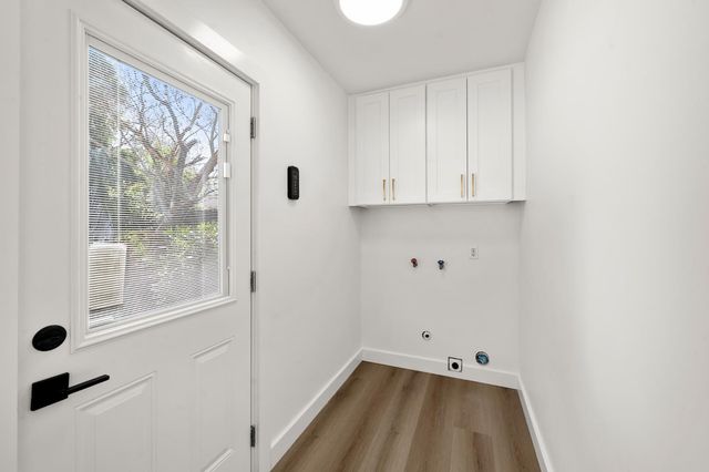 4416 Parker Ave, Sacramento, CA 95820