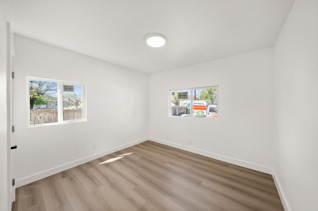 4416 Parker Ave, Sacramento, CA 95820