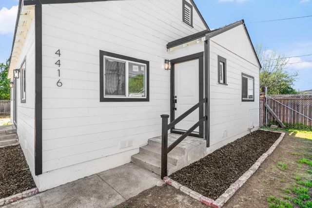 4416 Parker Ave, Sacramento, CA 95820