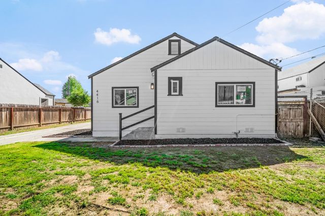 4416 Parker Ave, Sacramento, CA 95820