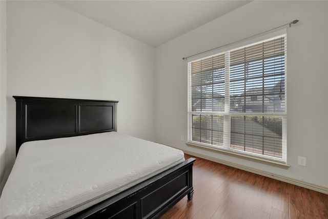 336 Gotland Drive, Grand Prairie, TX 75052