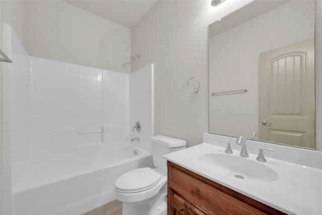 336 Gotland Drive, Grand Prairie, TX 75052