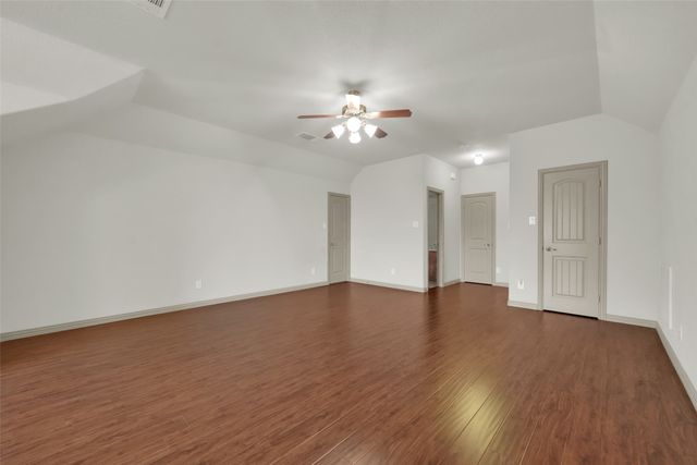 336 Gotland Drive, Grand Prairie, TX 75052