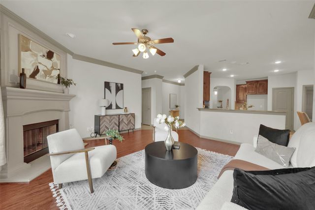 336 Gotland Drive, Grand Prairie, TX 75052