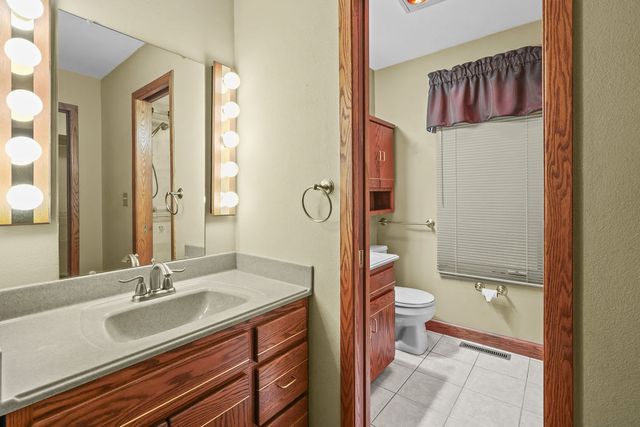 10876 CROCKETT Road, Roscoe, IL 61073