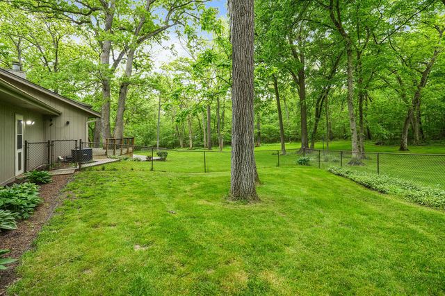 10876 CROCKETT Road, Roscoe, IL 61073