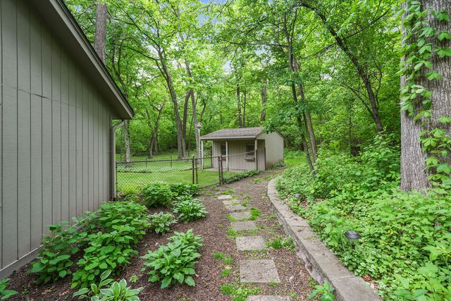 10876 CROCKETT Road, Roscoe, IL 61073