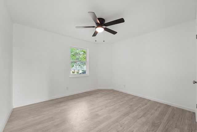 714 Colgate Circle, Garland, TX 75042