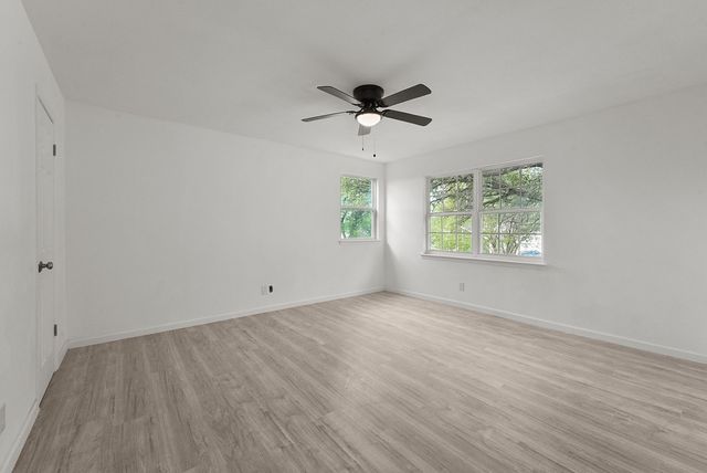 714 Colgate Circle, Garland, TX 75042