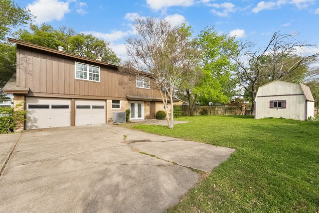 714 Colgate Circle, Garland, TX 75042