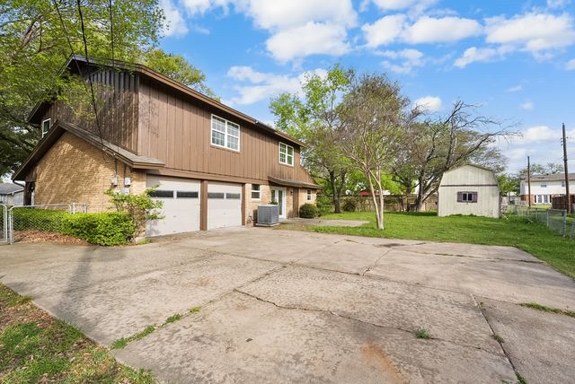 714 Colgate Circle, Garland, TX 75042