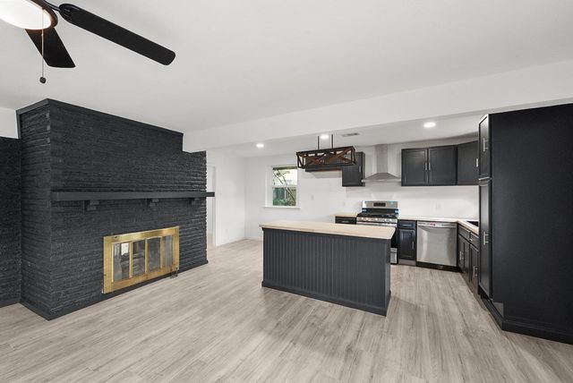 714 Colgate Circle, Garland, TX 75042