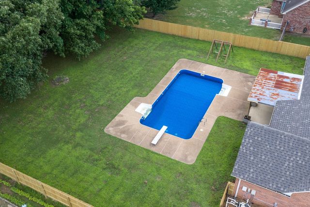 156 CARRINGTON AVE, Brighton, TN 38011
