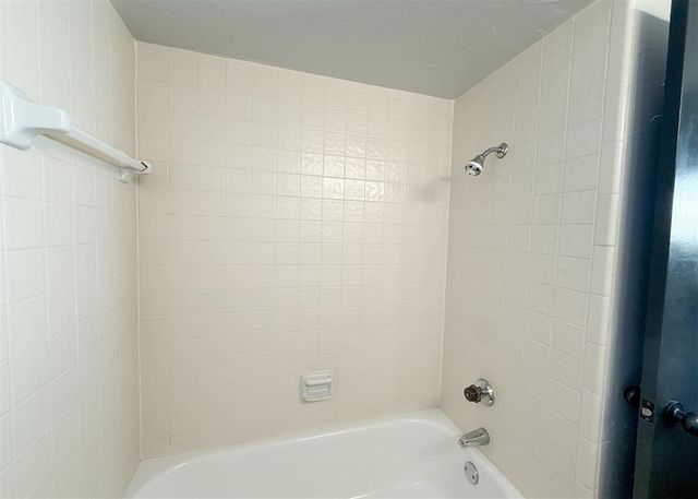 4715 Hemlock Lane, Oklahoma City, OK 73162