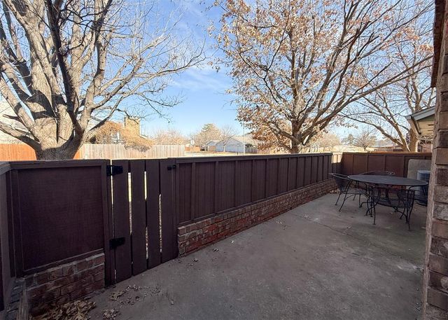 4715 Hemlock Lane, Oklahoma City, OK 73162