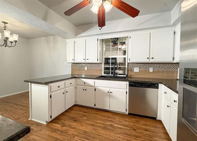 4715 Hemlock Lane, Oklahoma City, OK 73162