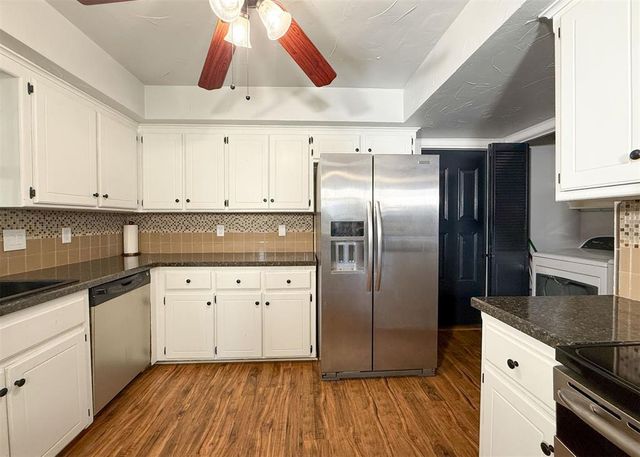 4715 Hemlock Lane, Oklahoma City, OK 73162