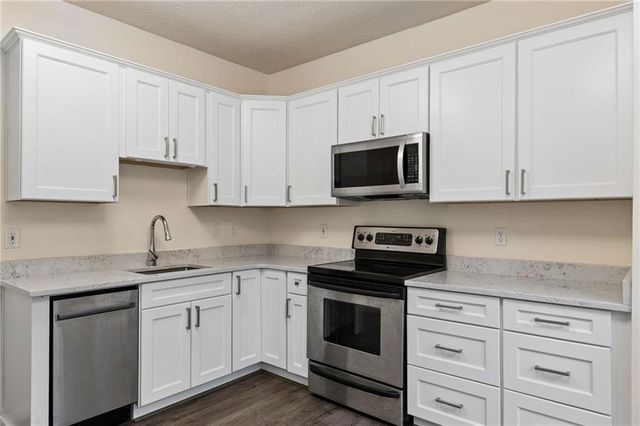 5559 Glenridge Drive 1110, Sandy Springs, GA 30342