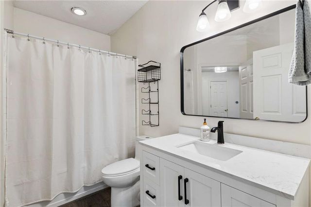 5559 Glenridge Drive 1110, Sandy Springs, GA 30342
