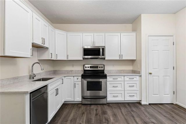 5559 Glenridge Drive 1110, Sandy Springs, GA 30342