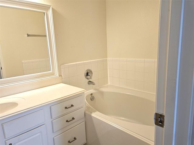 2610 Slider Court, League City, TX 77573