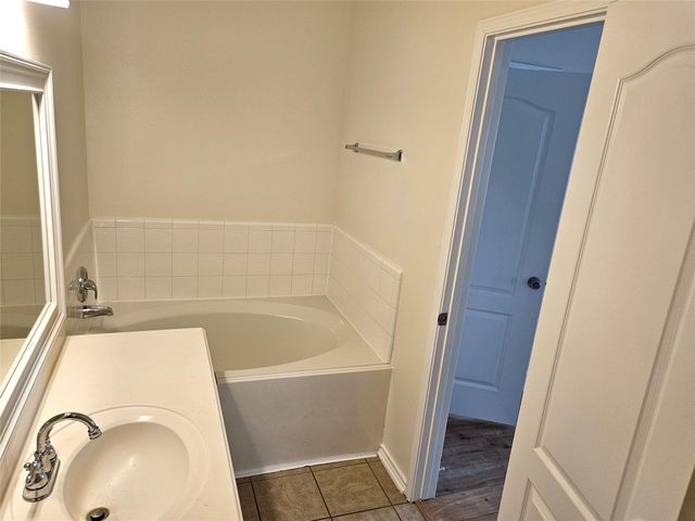 2610 Slider Court, League City, TX 77573
