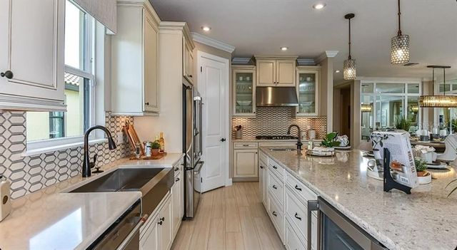 3897 FIGLIOLIA WAY, Wesley Chapel, FL 33543