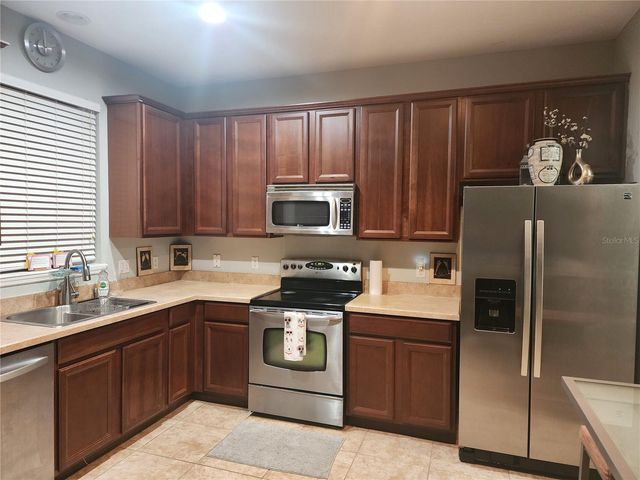 13209 SILVER STRAND FALLS DRIVE, Orlando, FL 32824