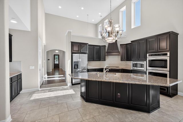 15303 Westland Gate Drive, Conroe, TX 77384