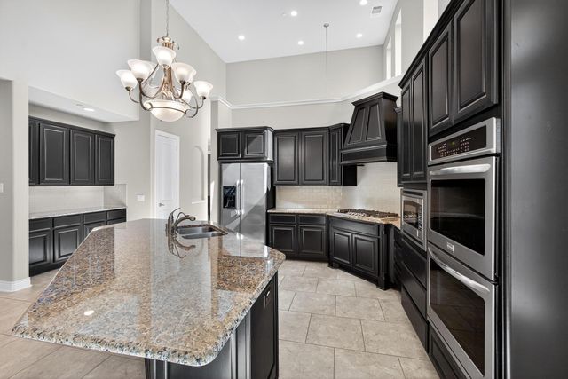 15303 Westland Gate Drive, Conroe, TX 77384