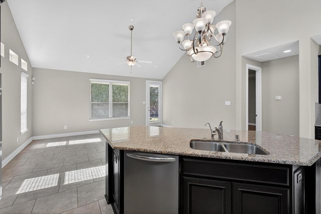 15303 Westland Gate Drive, Conroe, TX 77384