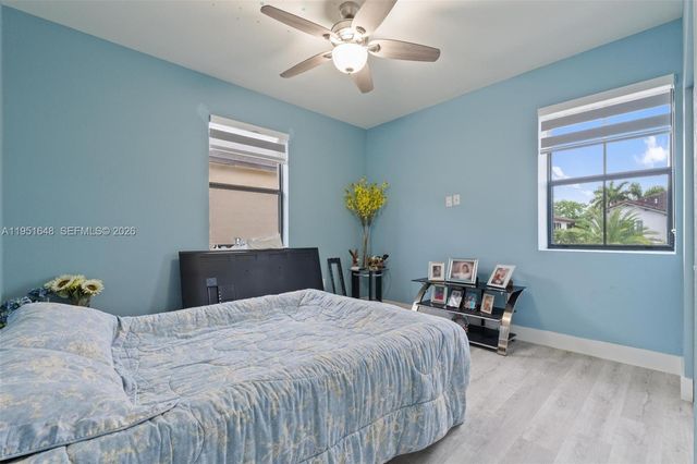 3521 W 92nd Pl, Hialeah, FL 33018