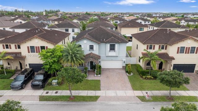 3521 W 92nd Pl, Hialeah, FL 33018