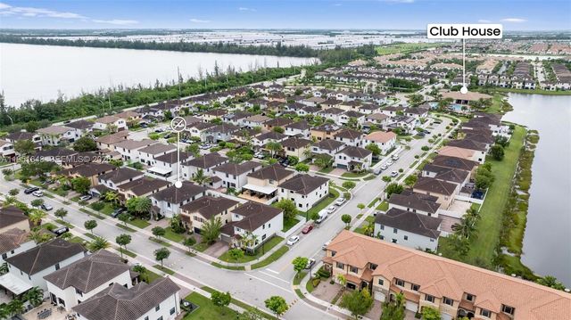 3521 W 92nd Pl, Hialeah, FL 33018