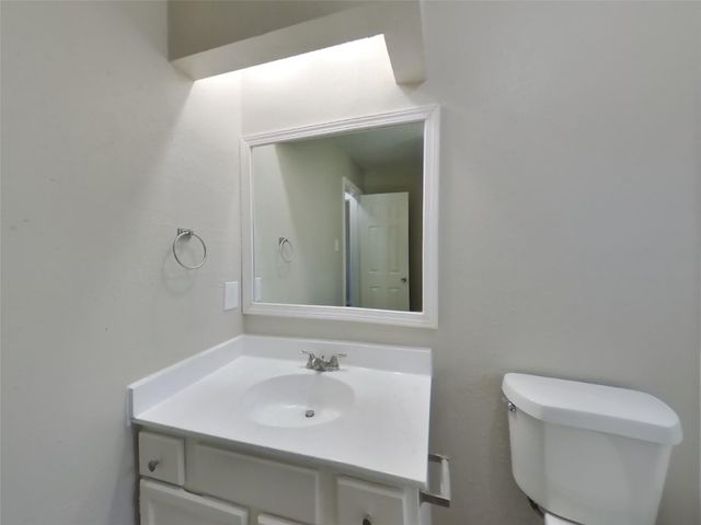 7519 Lobera Drive, Houston, TX 77083