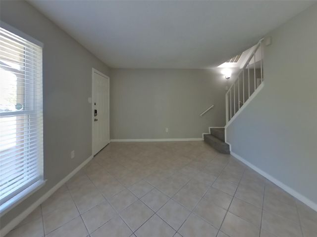 7519 Lobera Drive, Houston, TX 77083