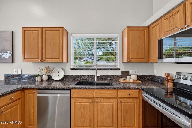 9421 E SLEEPY HOLLOW Trail, Gold Canyon, AZ 85118