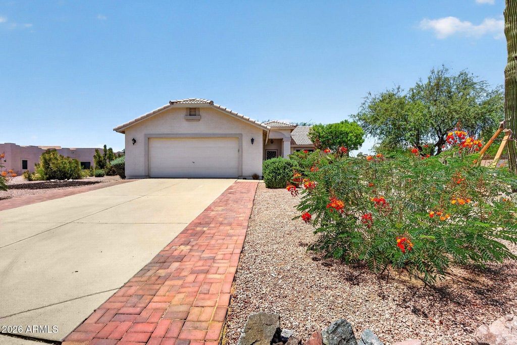 9421 E SLEEPY HOLLOW Trail, Gold Canyon, AZ 85118 — photo 2