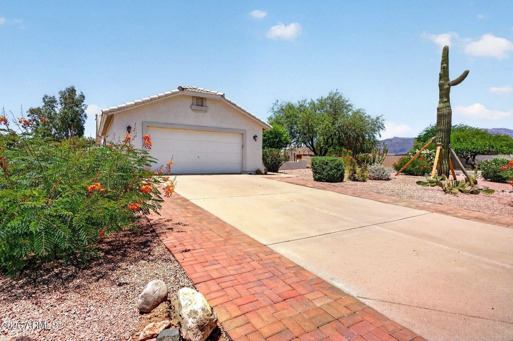 9421 E SLEEPY HOLLOW Trail, Gold Canyon, AZ 85118 — photo 3