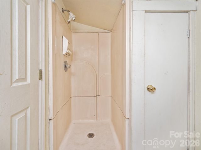 966 Waites Hollifield Road, Marion, NC 28752