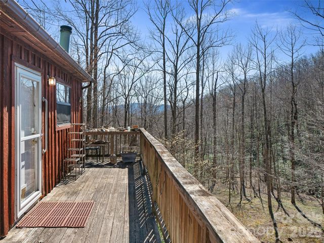 966 Waites Hollifield Road, Marion, NC 28752