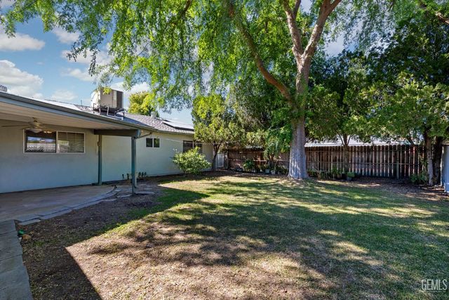 3606 Kaibab Avenue, Bakersfield, CA 93306