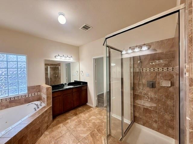 10002 Nathans Cove, Houston, TX 77089