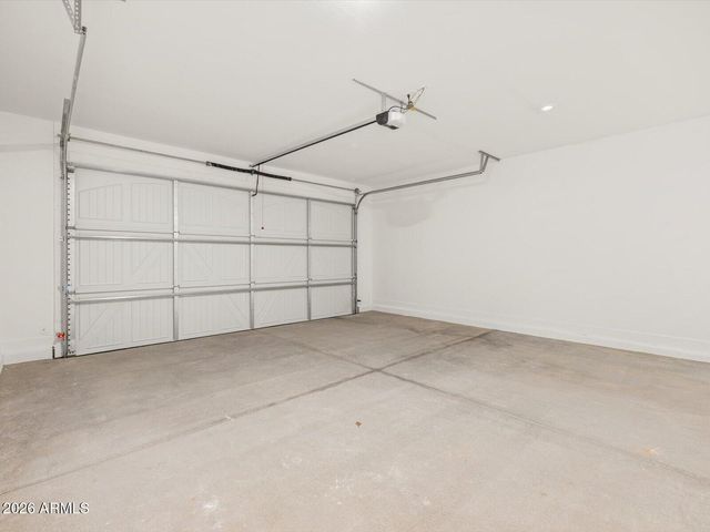 10827 W JONES Avenue, Tolleson, AZ 85353