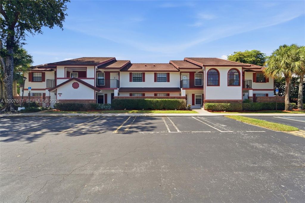 2496 NW 89th Dr 2496, Coral Springs, FL 33065