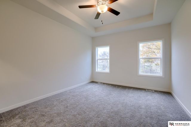 11306 Portage Circle, Papillion, NE 68046