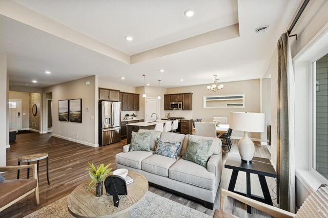 1728 Bobcat Way, New Richmond, WI 54017