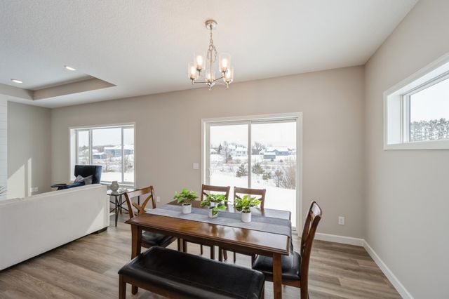 1728 Bobcat Way, New Richmond, WI 54017