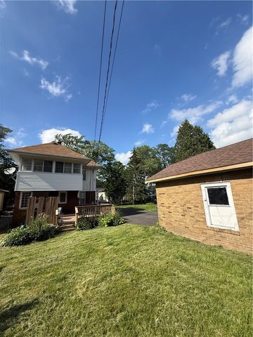 65 Alameda Street, Rochester, NY 14613